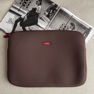 Tumi T-Pass Neoprene Padded Zip Top Laptop Sleeve In Brown